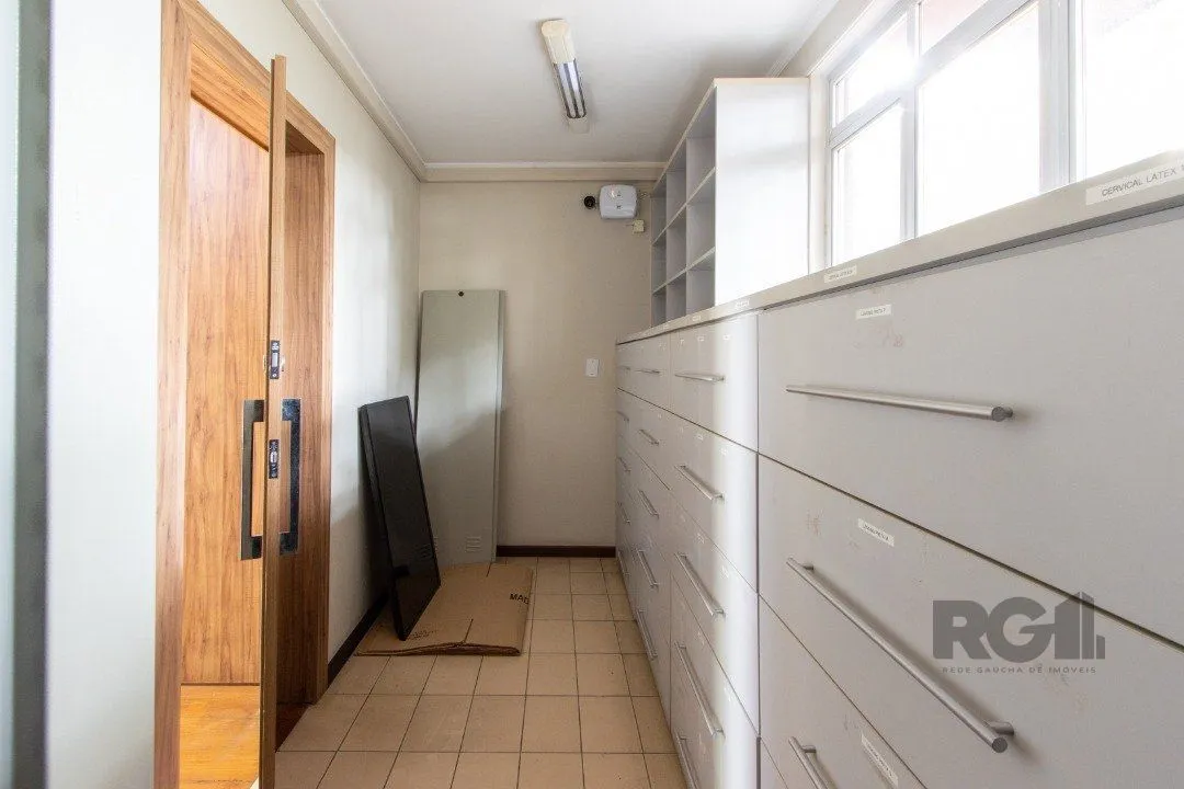Imagem Excelente casa comercial com aproximadamente 300m² de área construída