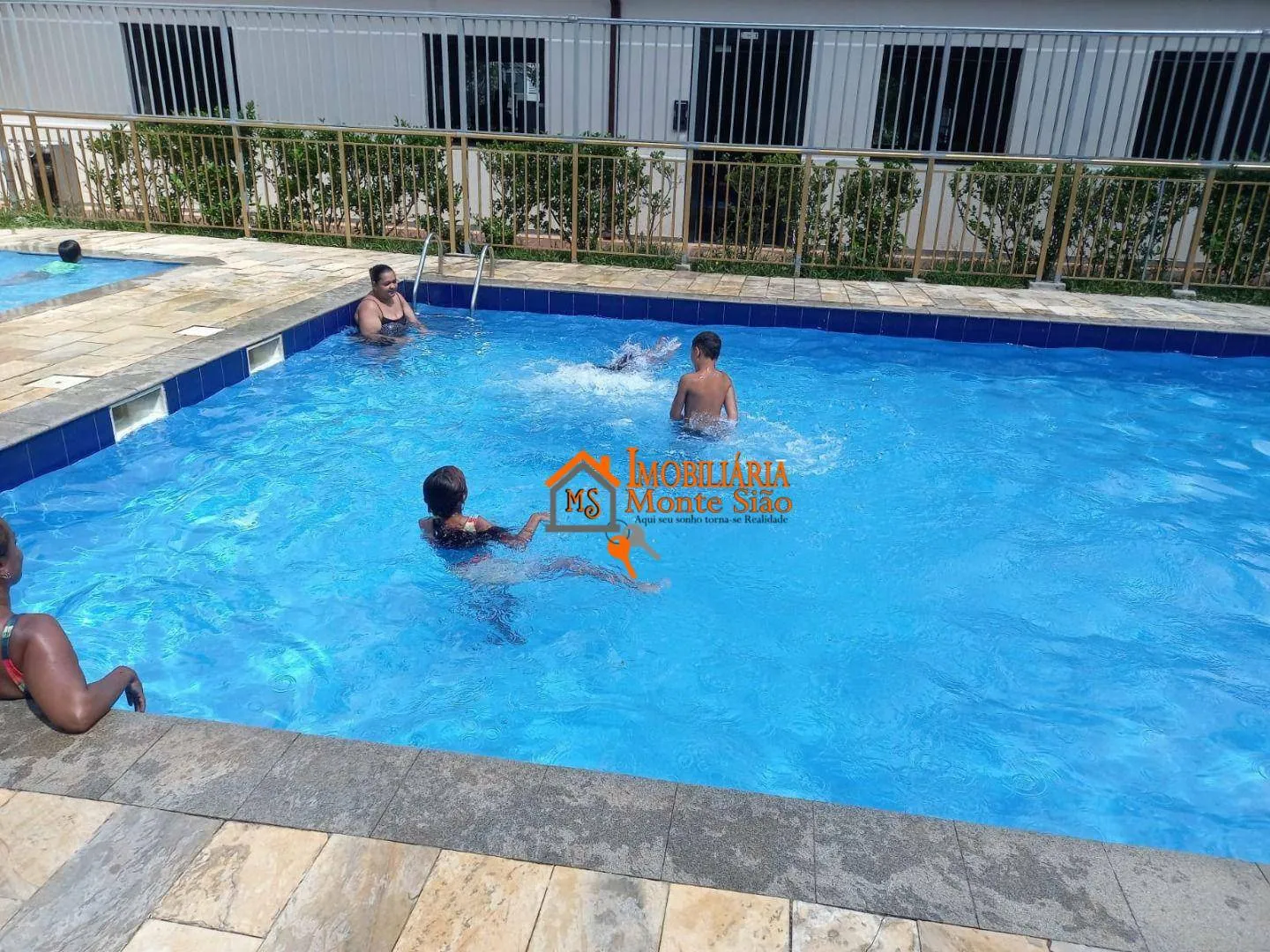 Imagem Apartamento com 2 dormitórios à venda, 42 m² por R$ 276.000,00 - Vila Alzira - Guarulhos/SP