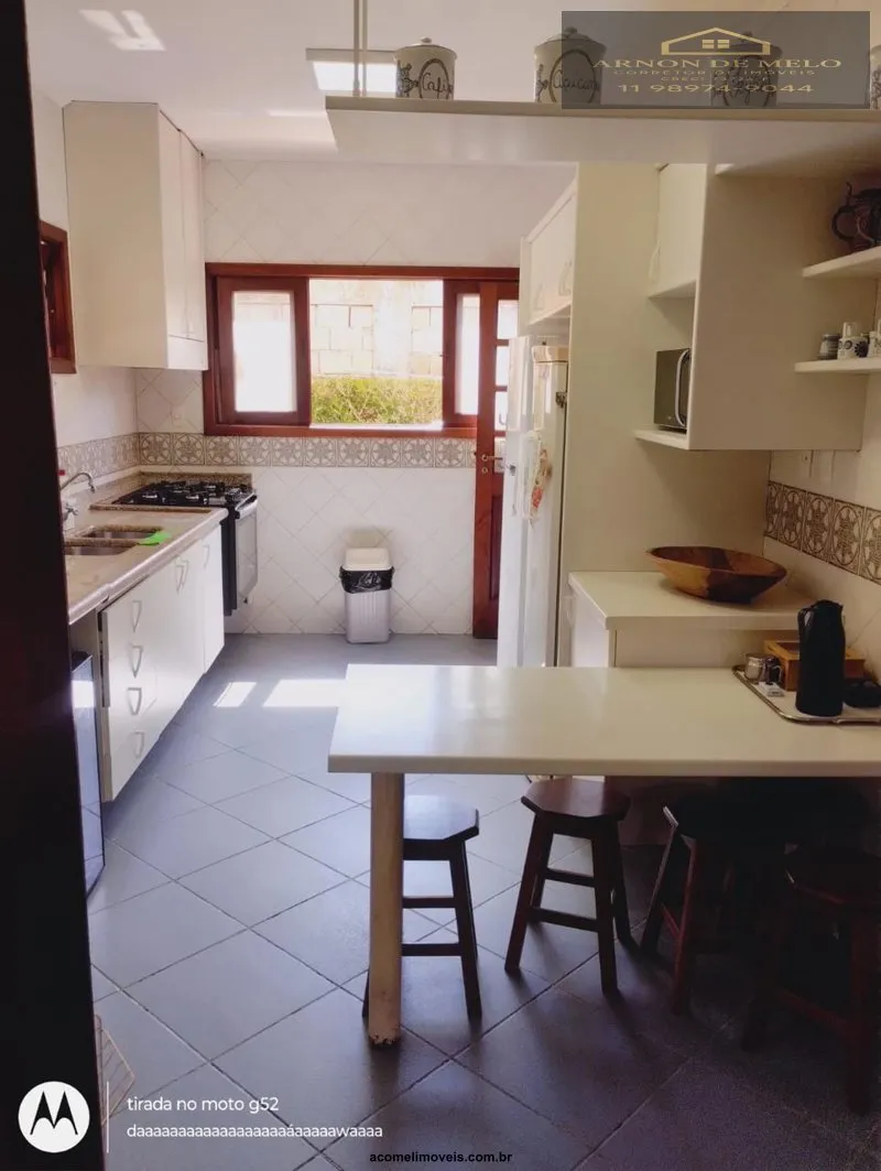 Imagem Casas no Litoral para venda em Guarujá no bairro Acapulco