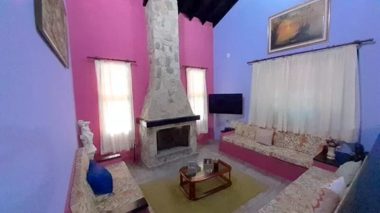 Imagem BELISSIMA CASA NO CENTRO DA CIDADE EM LOCAL TRANQUILO E PERTO DA PRAIA