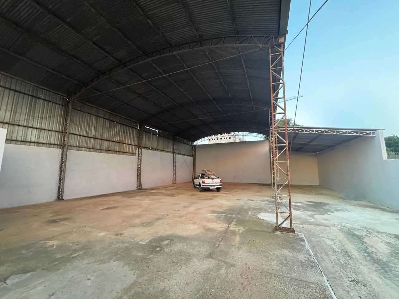 Imagem Excelente Galpão com 360m² Chacara Reunidas São Jorge-Sorocaba/SP