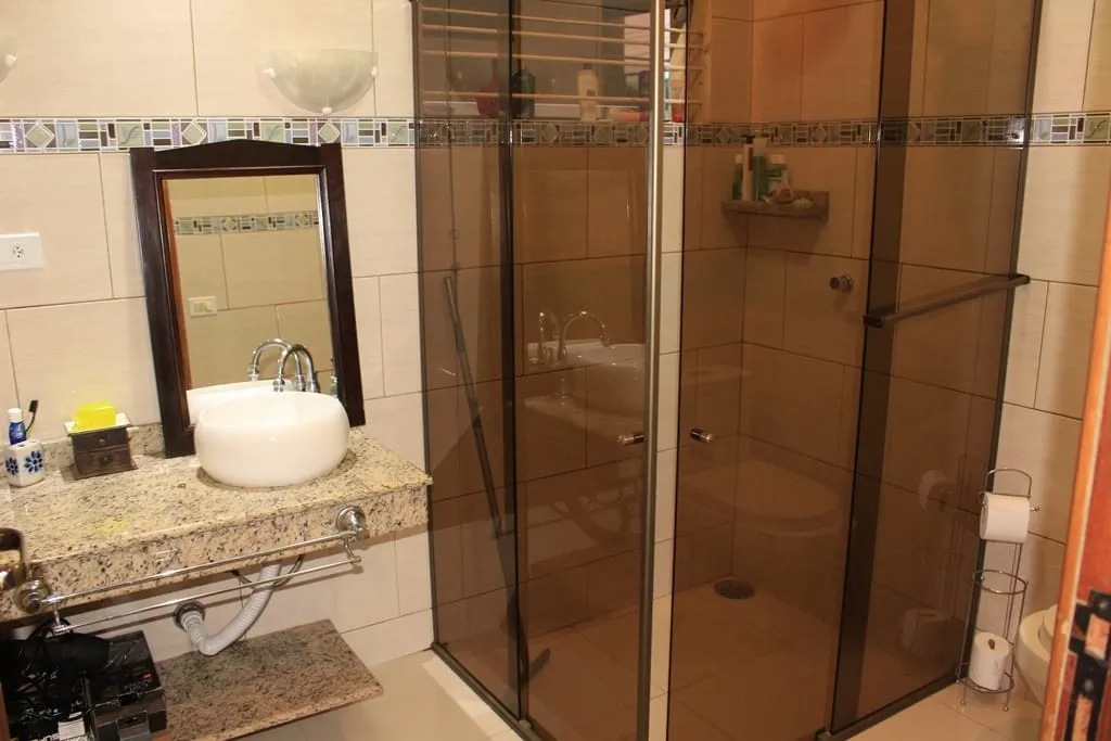 Imagem Casa à venda 6 Quartos, 2 Suites, 1256.52M², Santana, Pindamonhangaba - SP