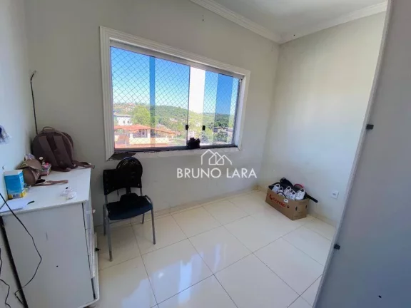 Imagem Apartamento com 2 dormitórios à venda, 110 m² por R$ 250.000,00 - Jardim das Roseiras - Igarapé/MG