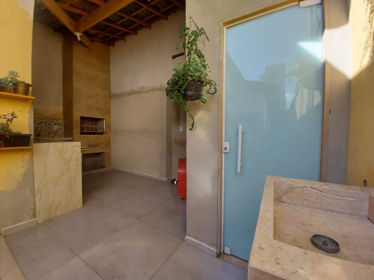 Imagem Casa à venda 2 Quartos, 1 Suite, 1 Vaga, 133M², Mantiqueira, Pindamonhangaba - SP