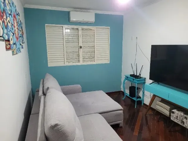 Imagem Casa Recém Reformada de 200m² na Vila Independência, em Sorocaba