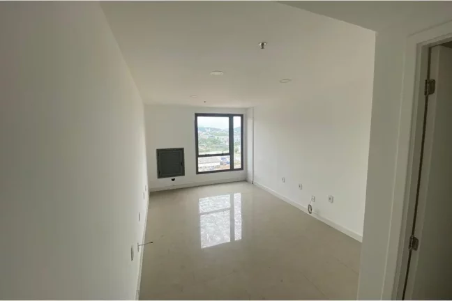 Imagem Ótima Sala Comercial em Jacarepaguá!