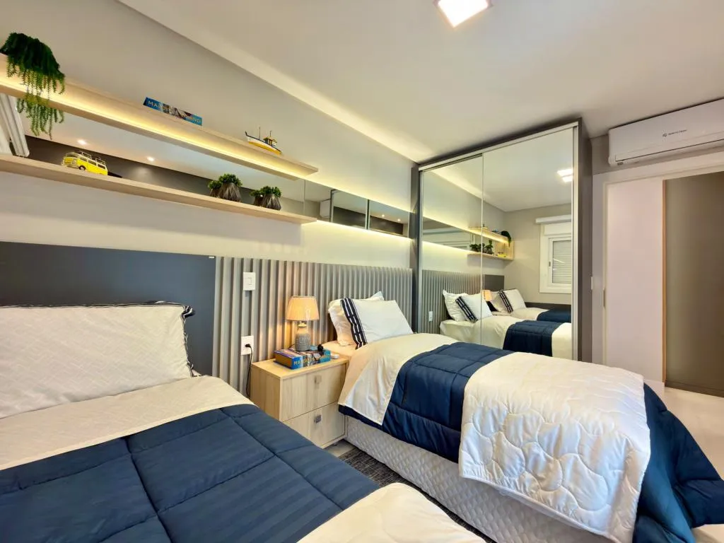Imagem Apartamento 3 Dormitórios - Bairro Navegantes