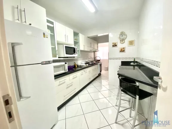 Imagem Apartamento Zona Central para Temporada em Balneário Camboriú, CENTRO, 2 dormitórios, 1 suíte, 2 banheiros, 2 vagas