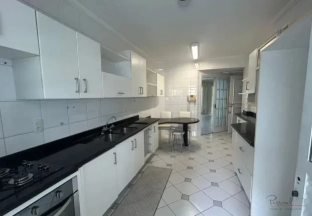 Imagem O Residencial Porto Seguro é localizado no centro da cidade, contém 4 dormitórios sendo 1 suíte ...