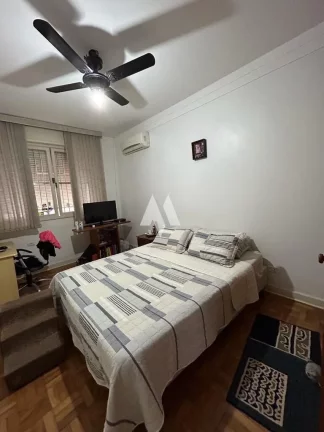 Imagem Casa sobreposta alta à venda com 3 dormitórios e solarium na Ponta da Praia em Santos/SP