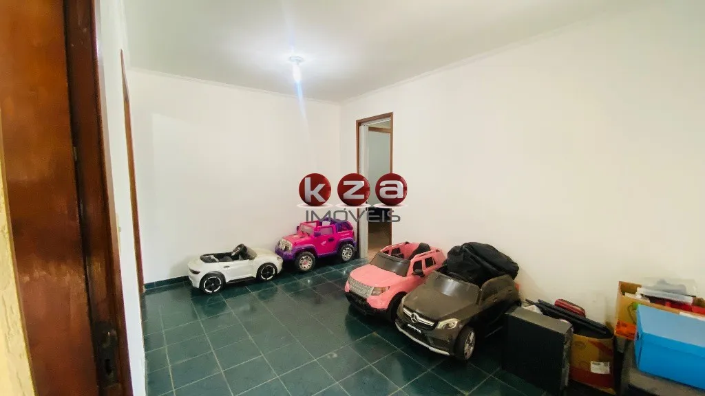 Imagem Imperdível casa à venda em Valinhos-SP, Jardim Itapuã: 4 quartos, 1 suíte, 2 salas, 3 banheiros, 3 vagas, 158m². Aproveite!