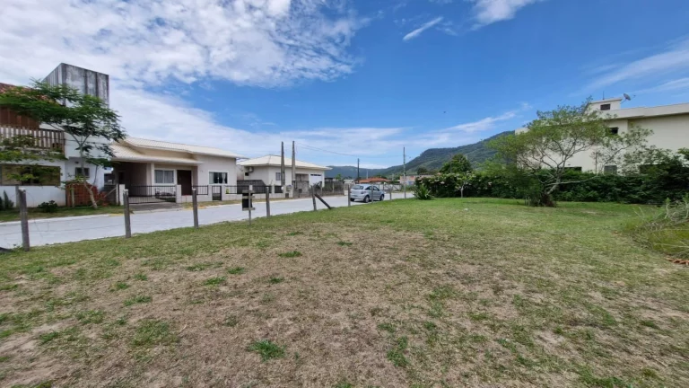 Imagem Terreno à Venda - Areias de Palhocinha, Garopaba-SC - 363,46 m² de área! Oportunidade!!