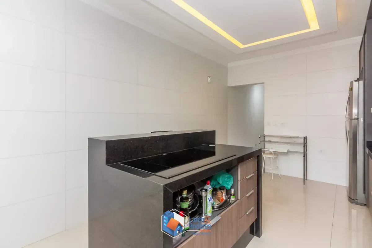 Imagem Casa para venda em Ipiranga com 3 quartos, sendo 3 suítes, 180m²