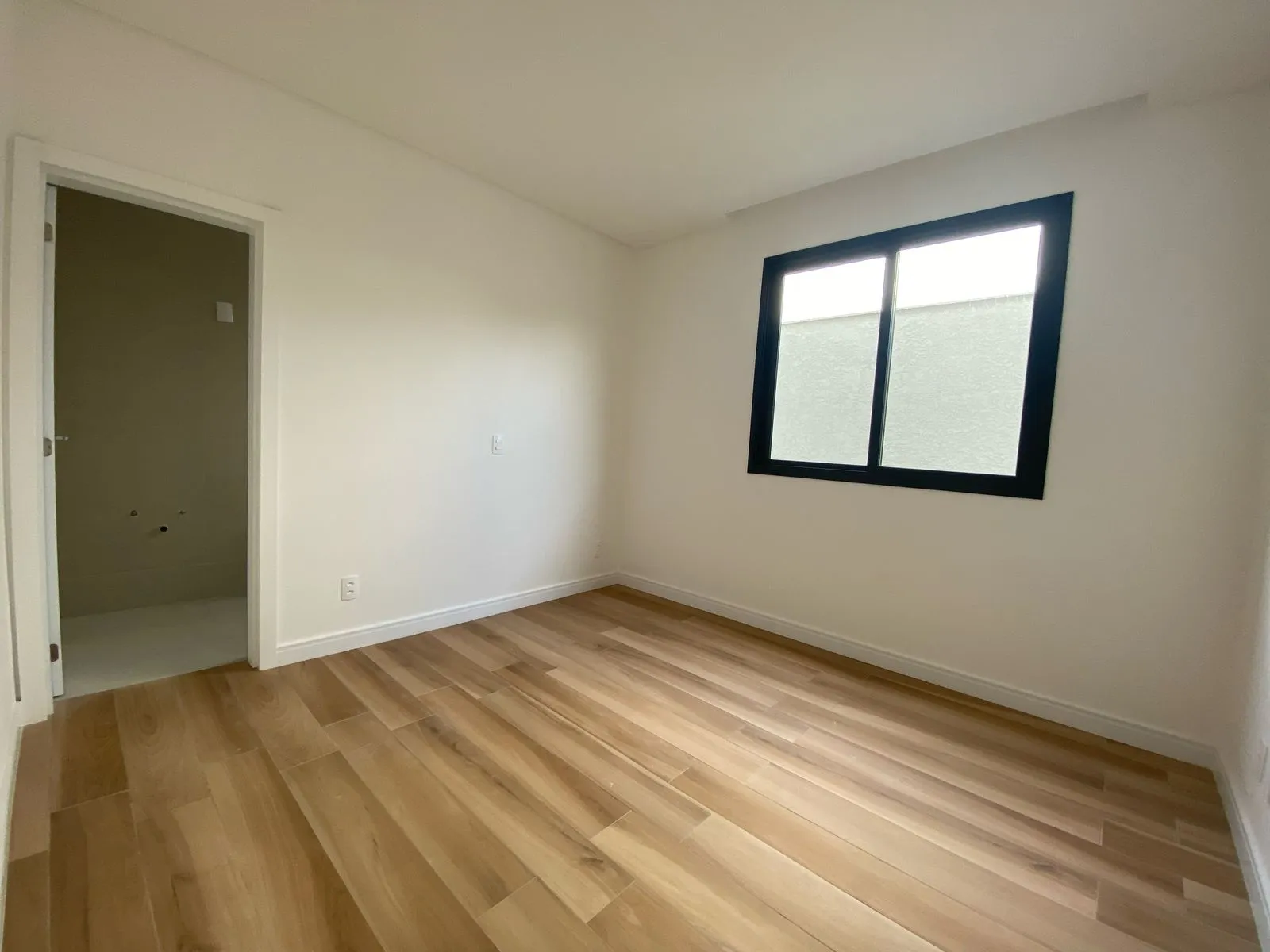 Imagem Casa com vista para o mar à venda com 200m2 por R$ 4.200.000,00