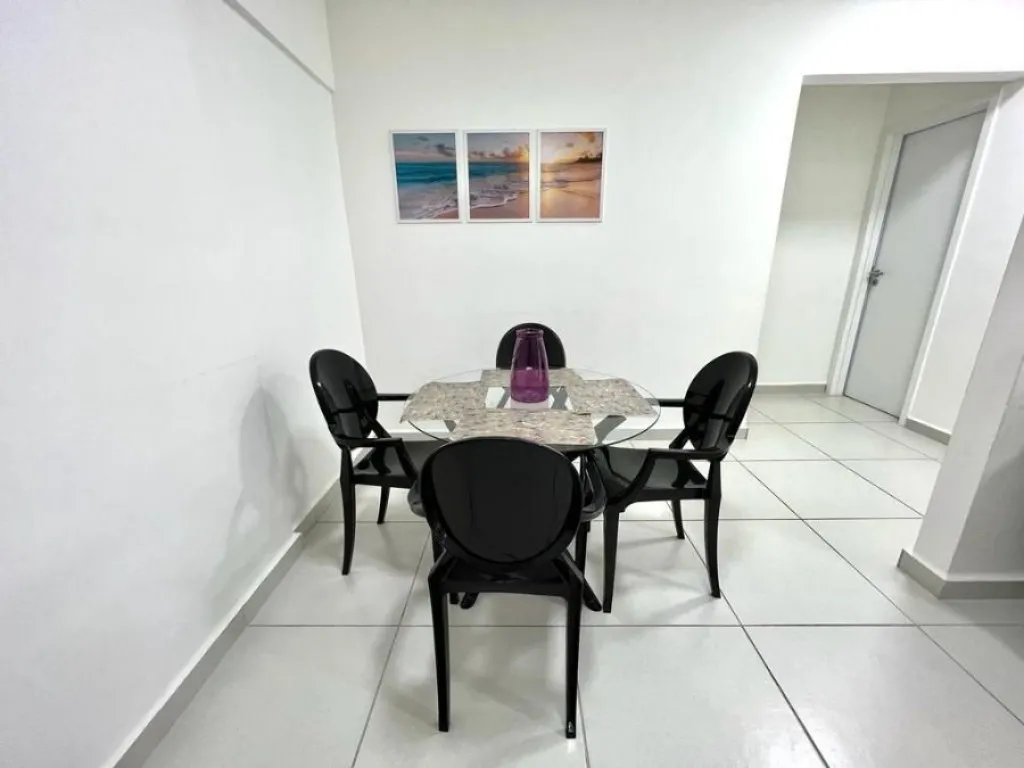 Imagem APARTAMENTO COM 76,00 m² - GUILHERMINA - PRAIA GRANDE SP