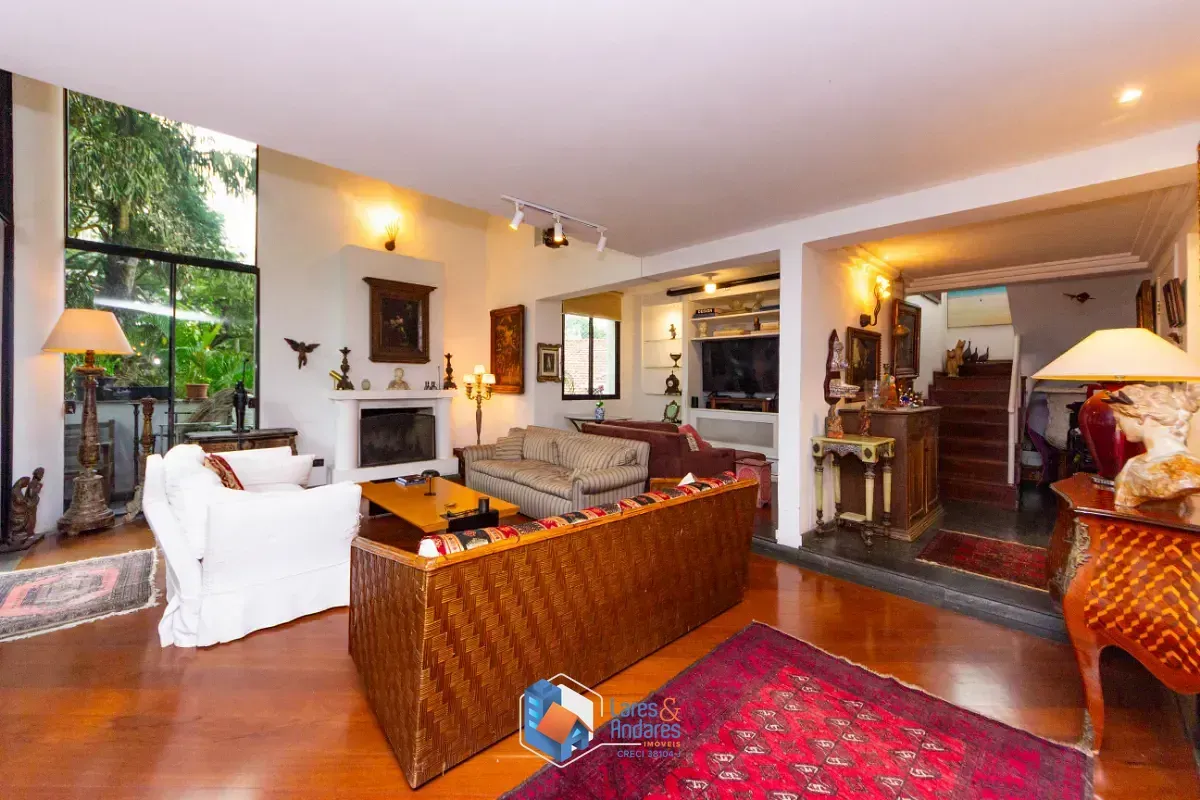 Imagem Duplex para venda em Campo Belo com 4 quartos, sendo 4 suítes, 254m²