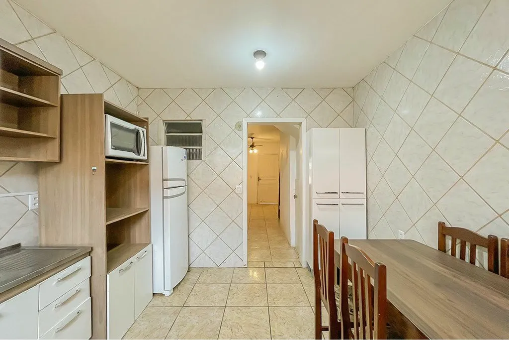 Imagem Casa de Condomínio em Hípica