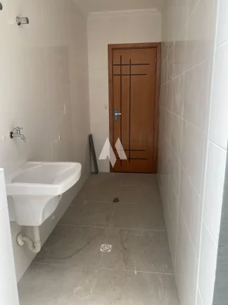 Imagem Casa Sobreposta Baixa 3 dormitórios, 2 vagas - Embaré / Santos