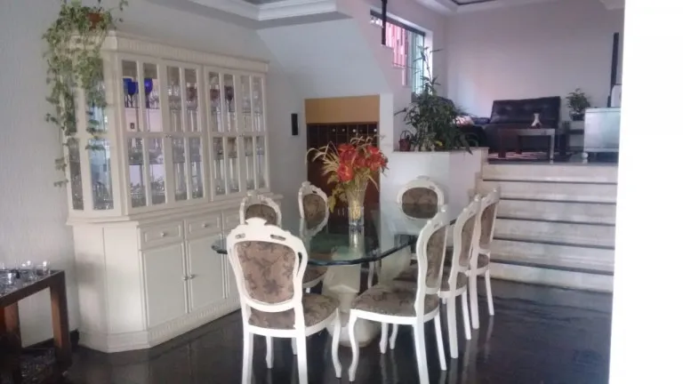 Imagem Casa com 6 Quartos à Venda, 400 m² em Cidade Vargas - São Paulo