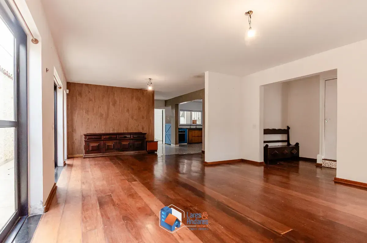 Imagem Sobrado para venda em Jardim Vila Mariana com 4 quartos, sendo 1 suíte, 214m²