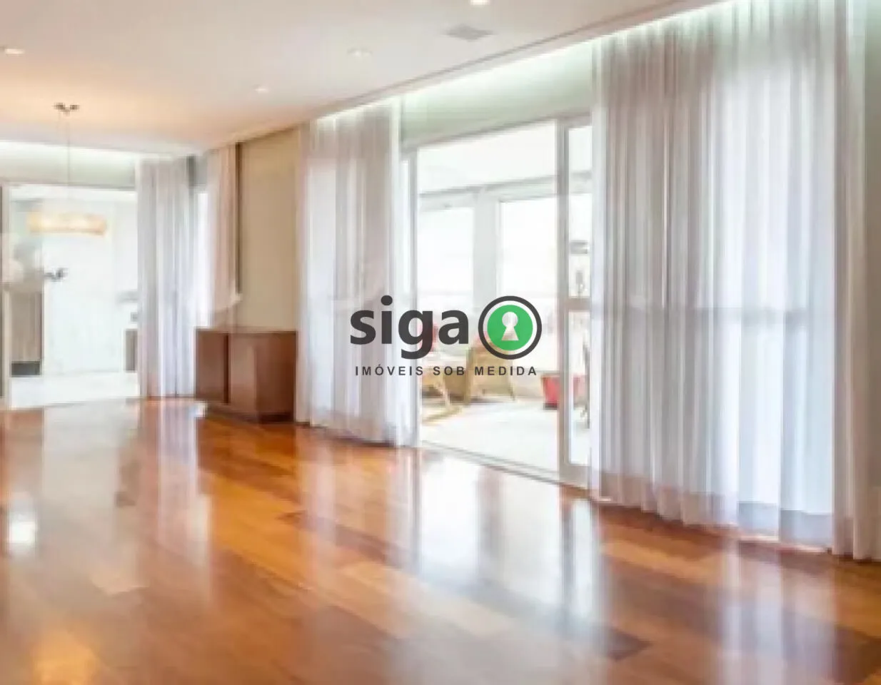 Imagem Apartamento de 200m2 à venda com 3 suites e 3 vagas de garagem no Panamby