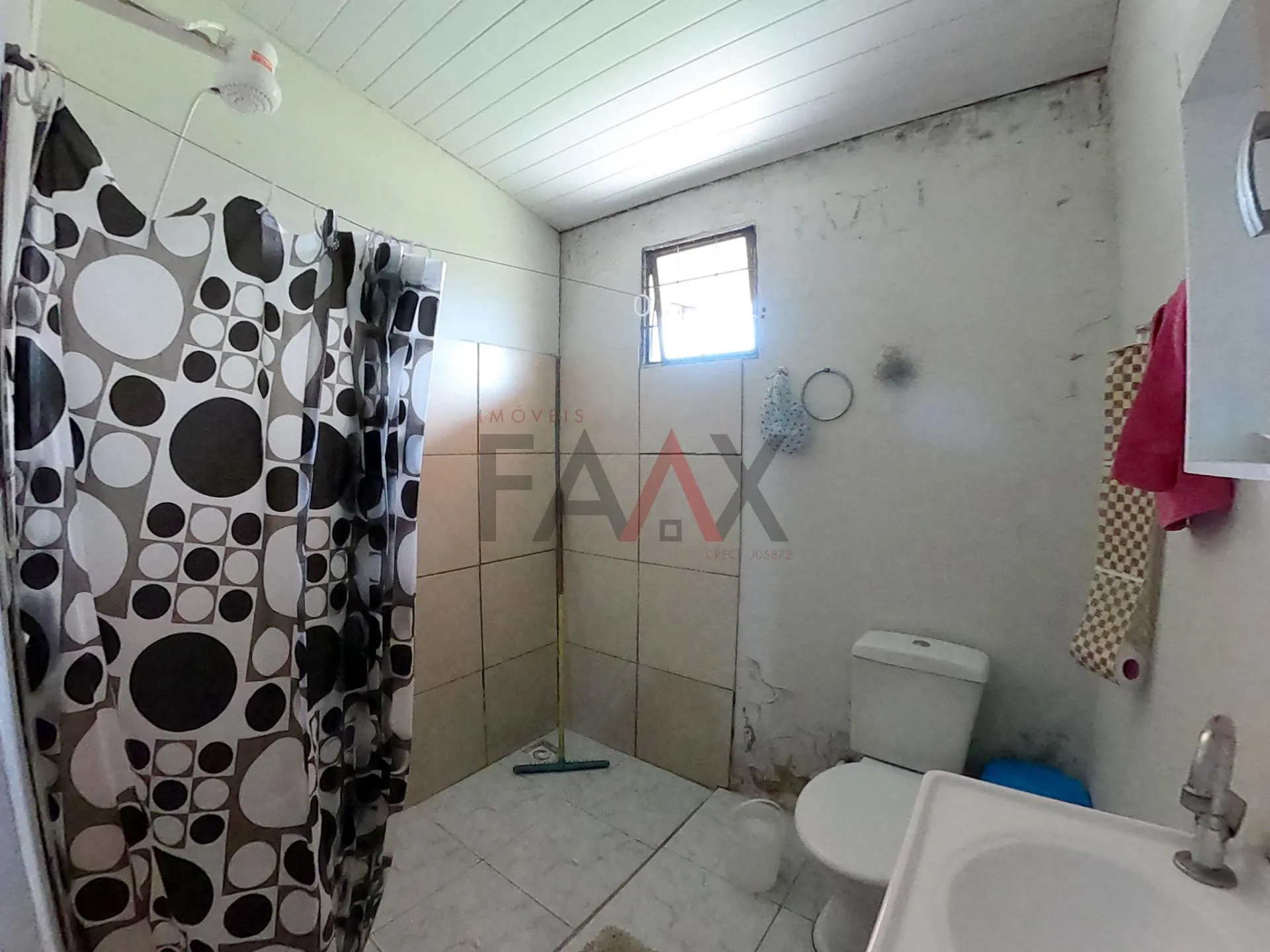 Imagem Casa com 3 salas comerciais à venda, Próximo a Paróquia Santana, SANTANA, GUARAPUAVA - PR