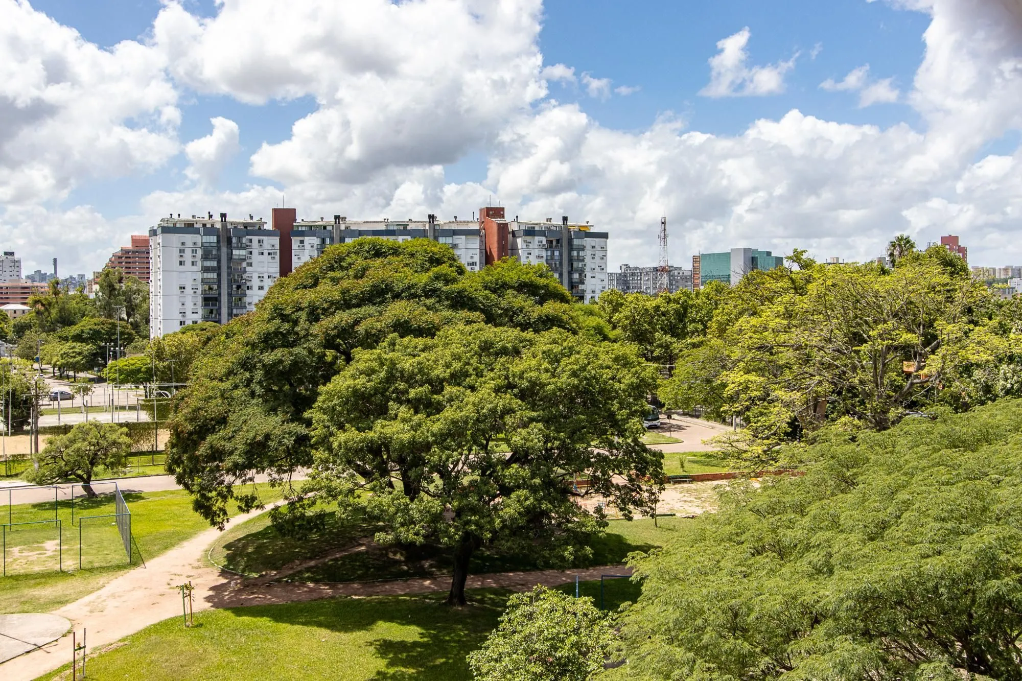 Imagem Apartamento MOBILIADO à venda - 2 dormitórios, suíte - Vista perene