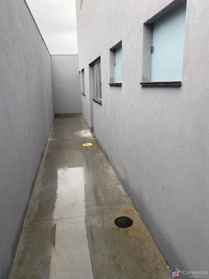 Imagem Galpão para alugar, 252 m² por R$ 4.500,00 - Planalto - Patos de Minas/MG