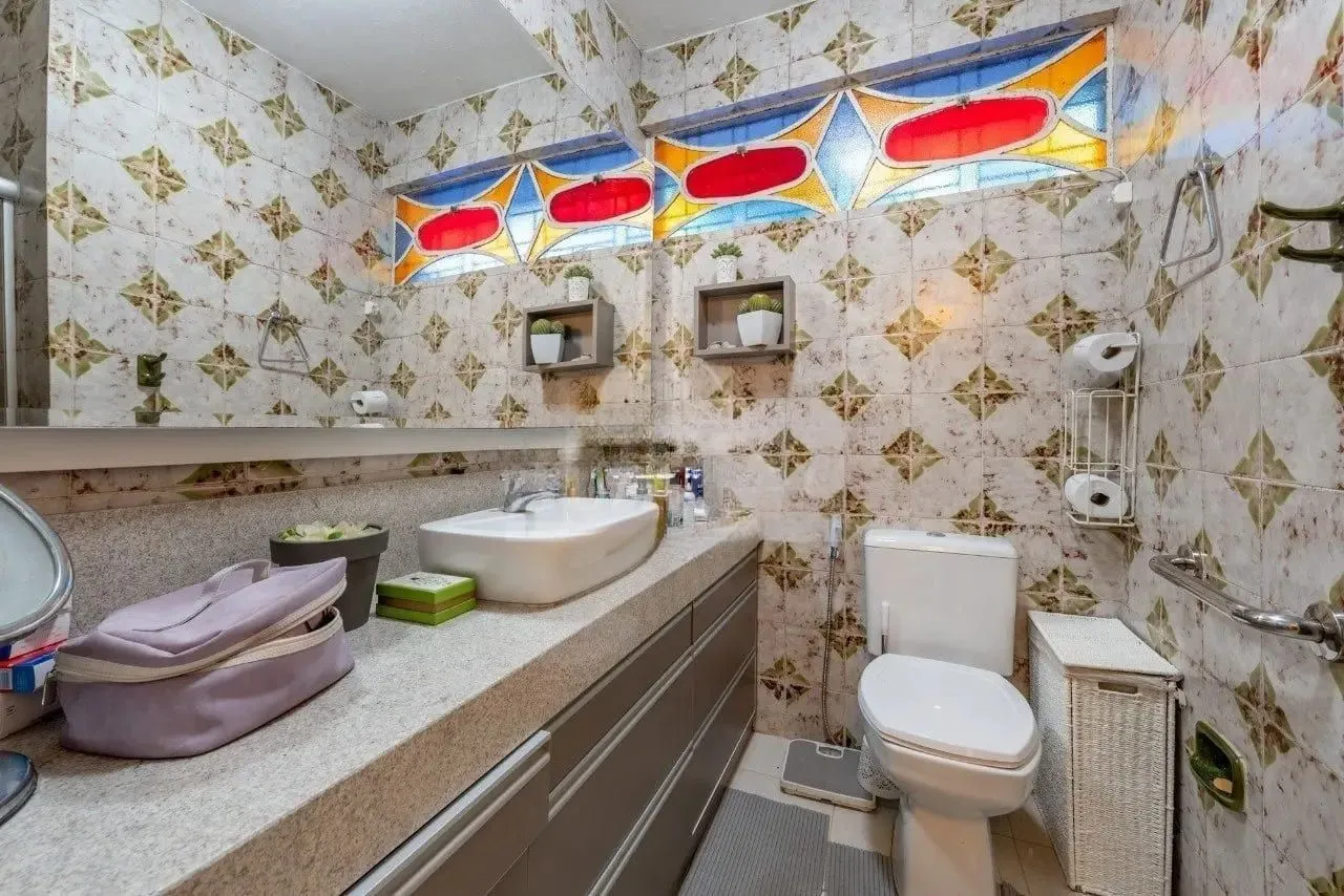 Imagem Casa de 3 dormitórios com 206m² à venda no Bairro Santa Tereza.