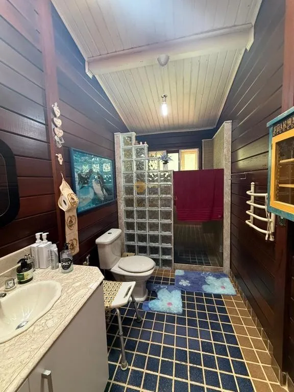Imagem Casa em Condomínio para Venda em Teresópolis / RJ no bairro Albuquerque