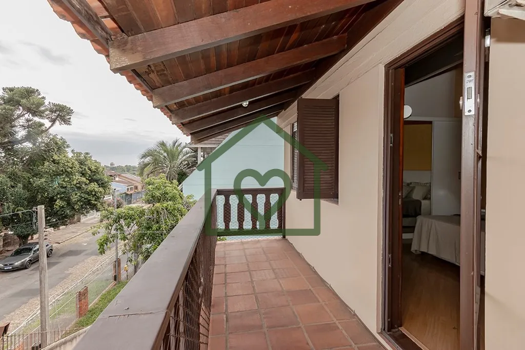 Imagem Descubra a sua nova casa no pacato bairro Jardim Itu Sabará, em Porto Alegre, uma oportunidade incr...