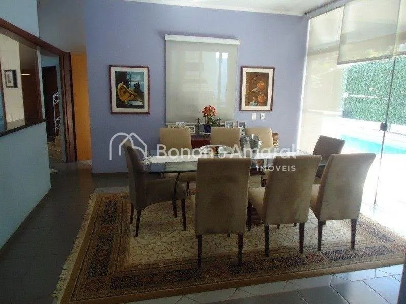 Imagem Casa de condomínio com 337 m² e 4 quartos