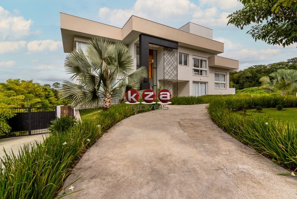 Imagem Magnífica mansão de luxo à venda em no Condomínio Fazenda Vila Real emItu-SP, 6 suítes, amplo gourmet com piscina, 8 vagas de garagem, 1.200m².