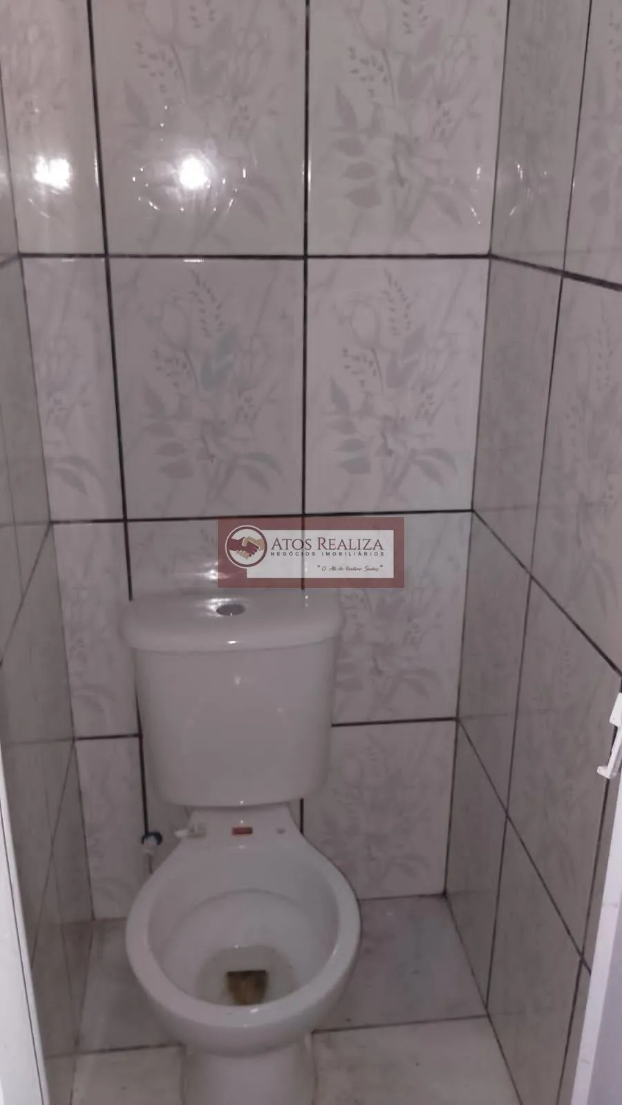 Imagem Aluga Salão Comercial de 125m² no Jardim Alpino, valor espacial de R$ 2.600.