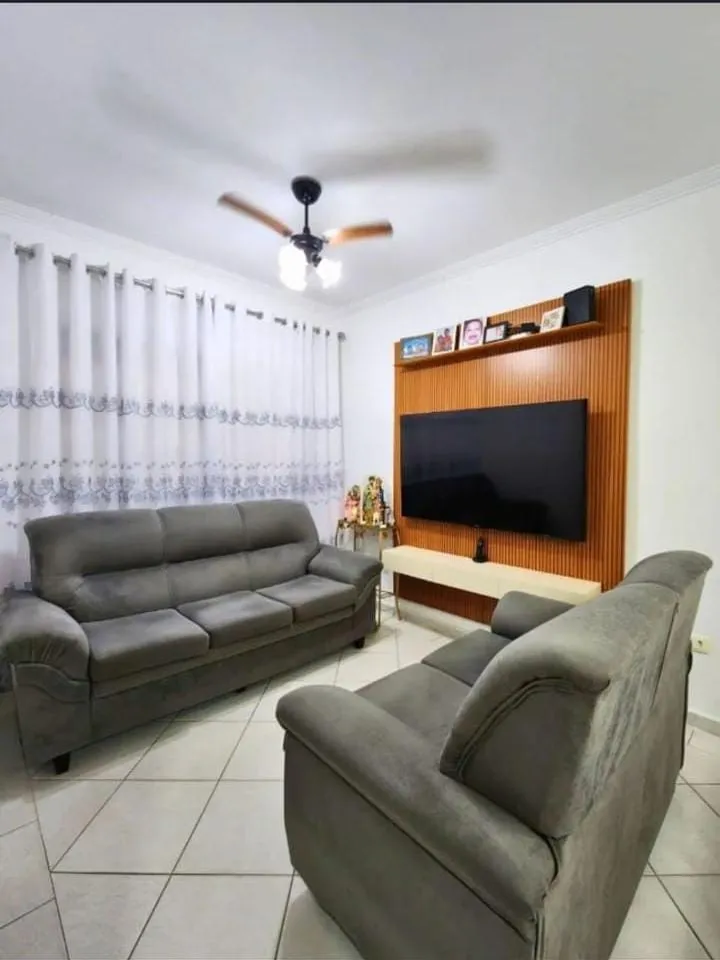 Imagem Impecável Casa na Praia Grande - GUILHERMINA