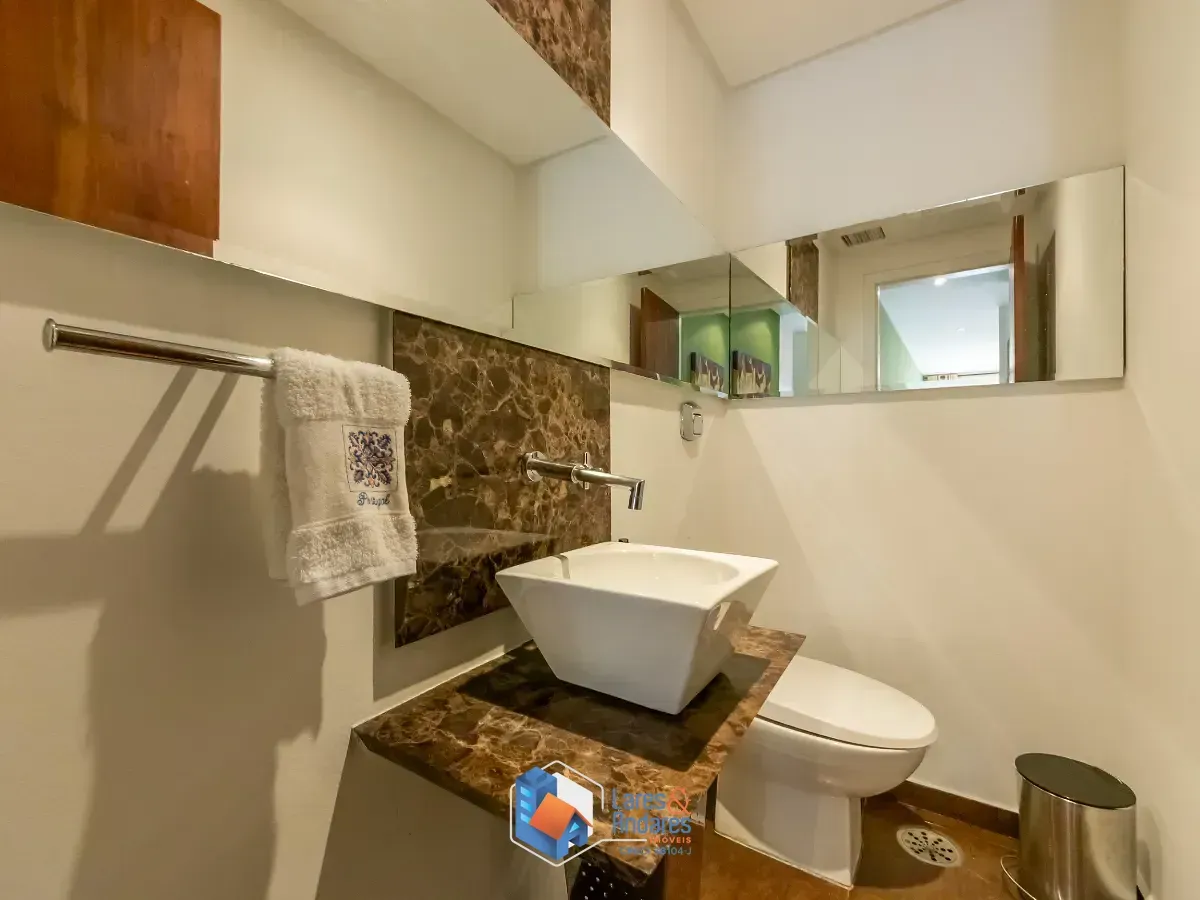 Imagem Casa no condomínio Condominio Vila Verde para venda com 5 quartos, sendo 4 suítes, 550m²