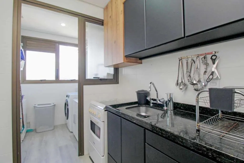 Imagem Apartamento 3 Dormitórios com Suíte, Churrasqueira e Excelente Vista Petrópolis