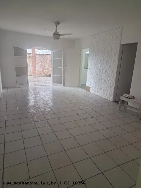 Imagem Casa para Venda em Maricá, Chácaras de Inoã, 2 dormitórios, 2 banheiros, 1 vaga