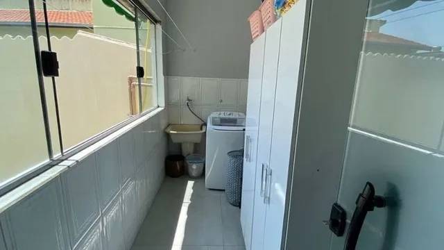 Imagem Sobrado com Salão Comercial no Jardim Santa Cecília.