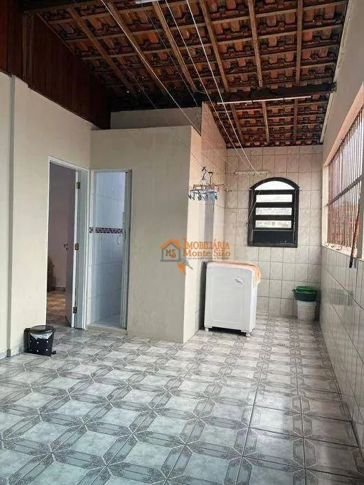 Imagem Sobrado com 6 dormitórios à venda por R$ 873.300,00 - Vila Maria Tereza - Guarulhos/SP