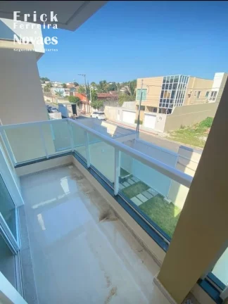 Imagem Casa a Venda na Praia do Morro-ES com 3 suítes sendo uma Suite master com Varanda, Sala de Estar e Jantar, quintal e Piscina e 2 vagas de garagem