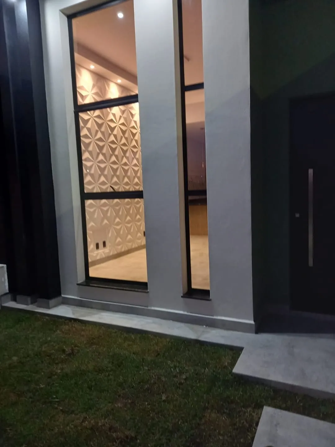 Imagem Casa à venda 3 Quartos, 1 Suite, 2 Vagas, 250M², Guedes, Tremembé - SP | Perolas do Vale