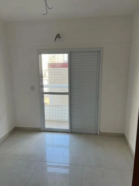 Imagem Apartamento à Venda em Caiçara, Praia Grande - SP