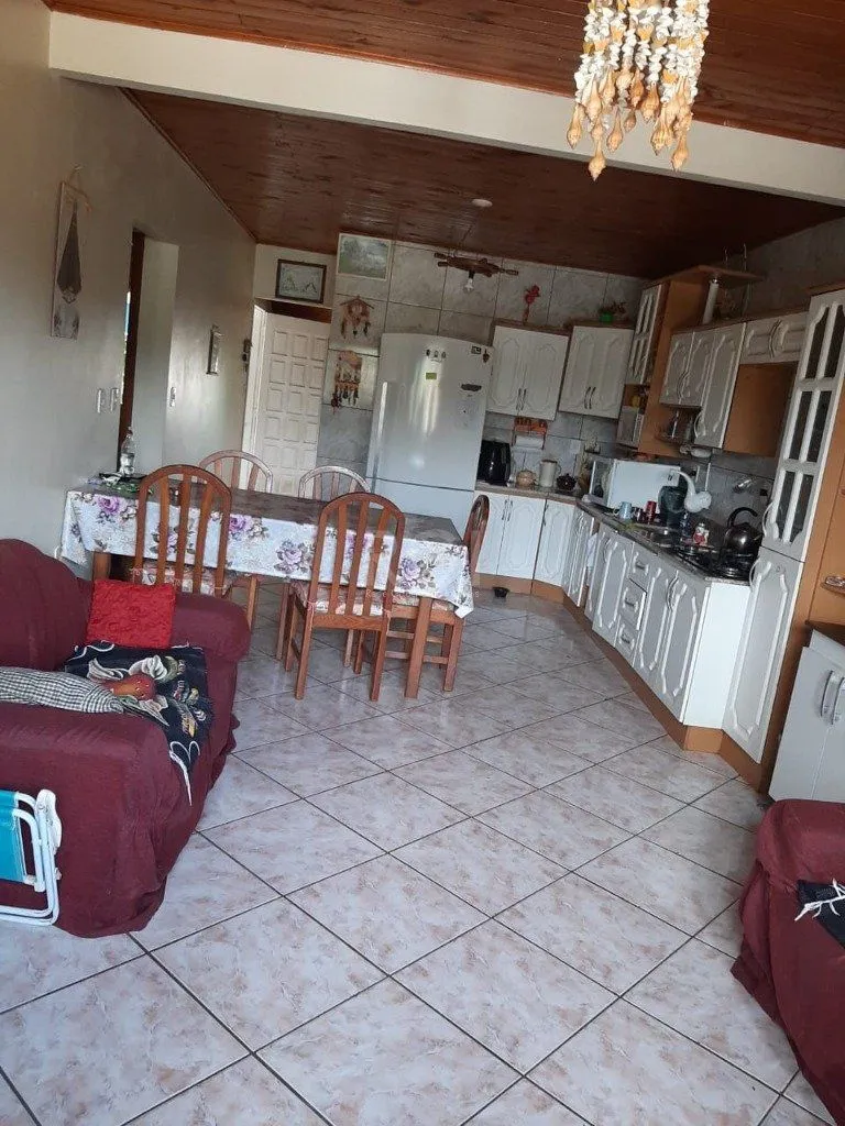 Imagem Casa 270m², 3 dormitórios, sendo 1 suites, 5 vagas - Recanto Corcunda