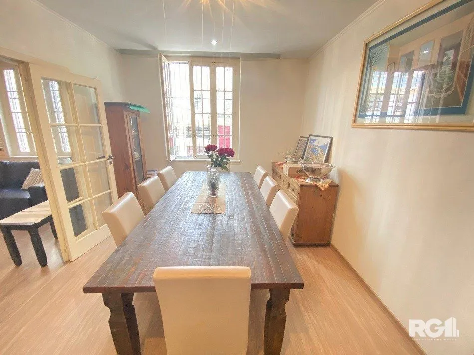 Imagem AMPLO APARTAMENTO À VENDA 2 DORMITÓRIOS