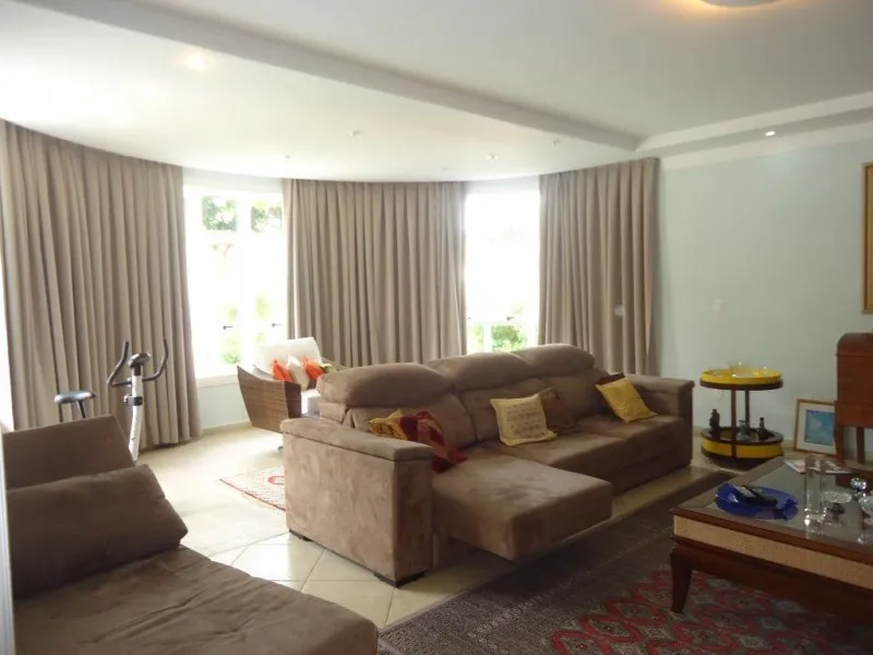 Imagem Luxuosa casa em condomínio à venda em Valinhos-SP, no Condomínio Village Visconde de Itamaracá - 4 quartos, 4 suítes, 4 salas, 7 banheiros, 6 vagas de garagem, 570m².