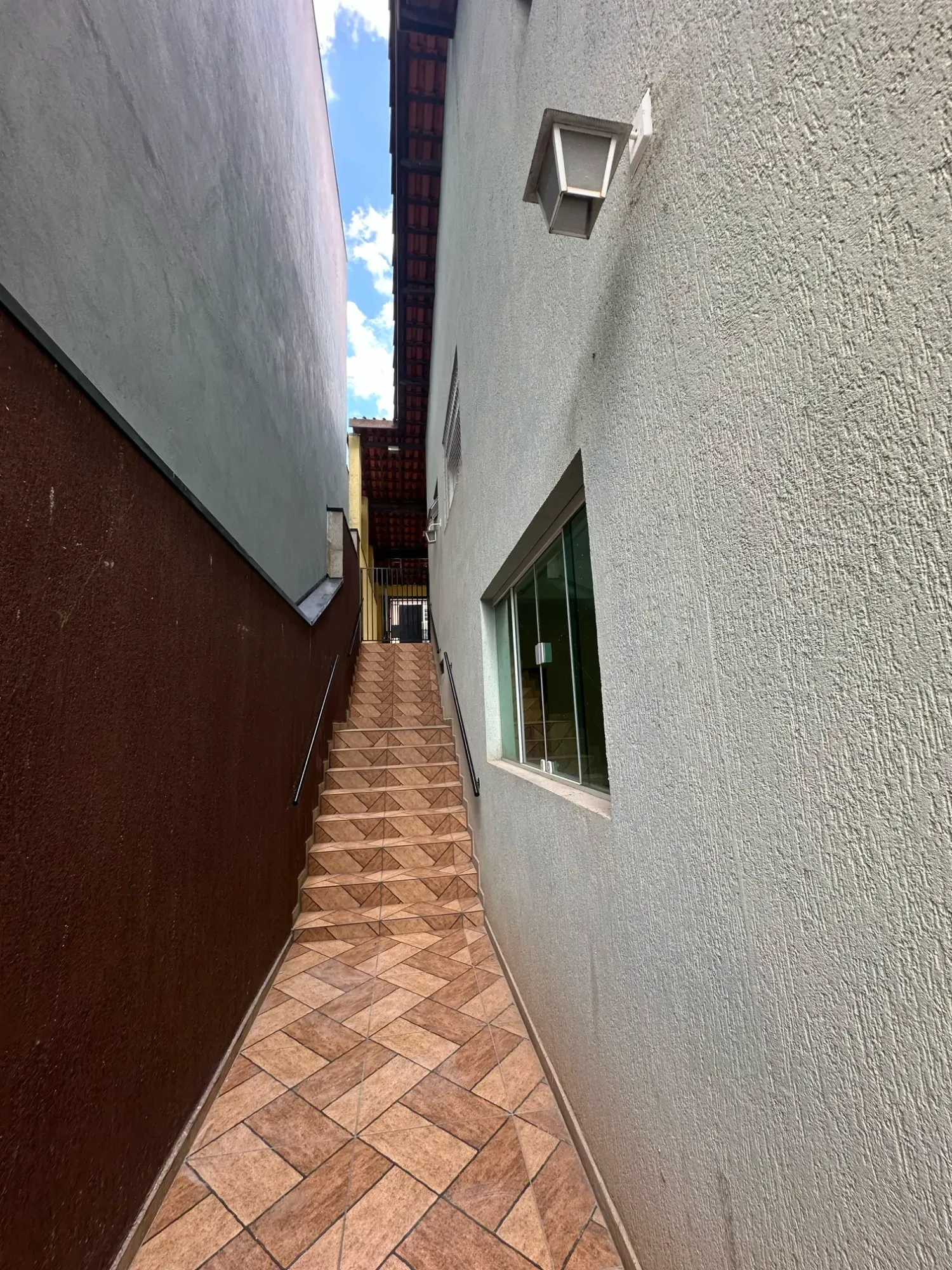 Imagem Casa com 3 Quartos para Alugar, 140 m² em Portais (Polvilho) - Cajamar