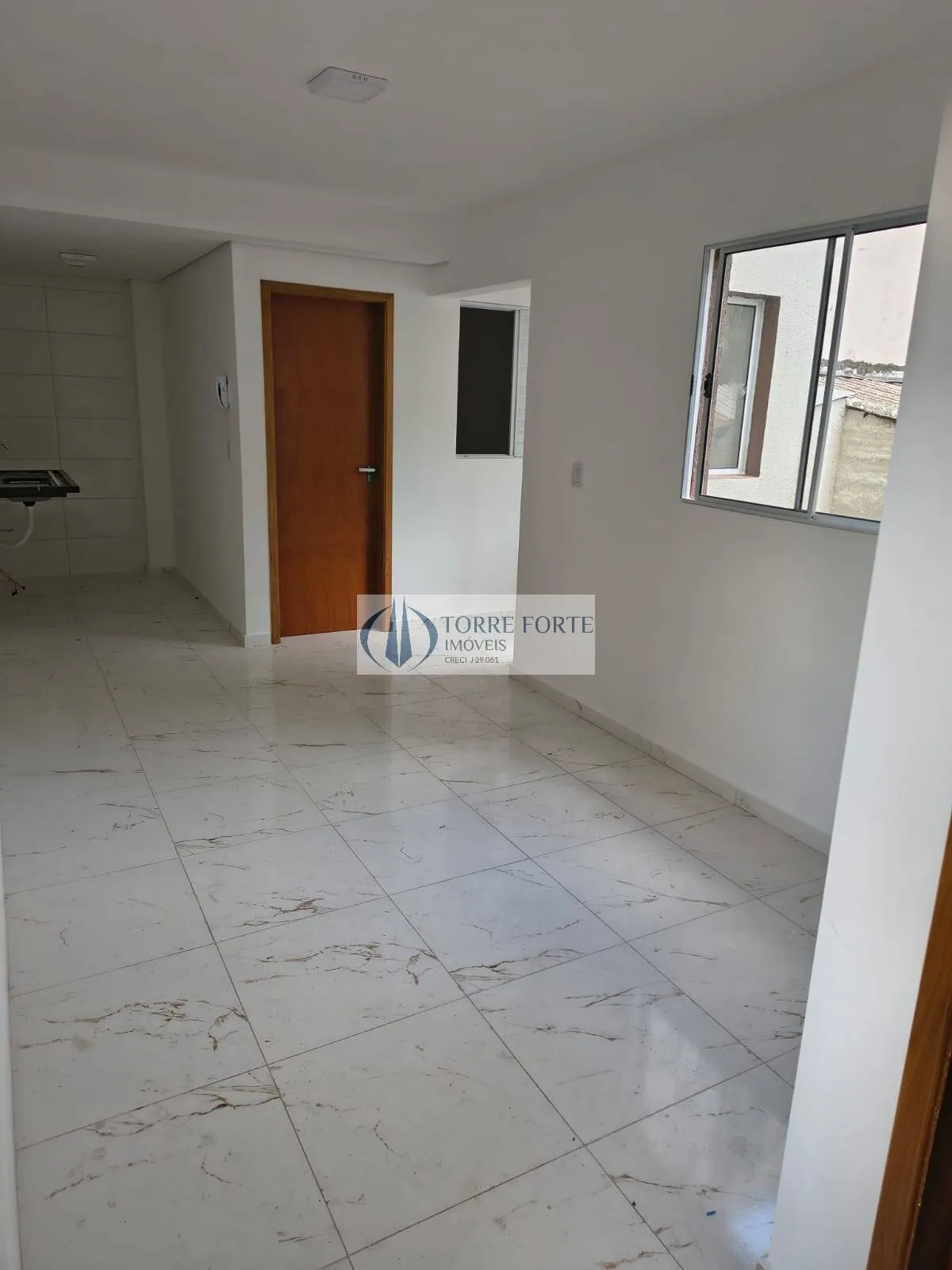 Foto do imóvel Oportunidade Apartamento com 2 Dormitórios Próximo ao Metrô Guilhermina em Rua Arcoverde
