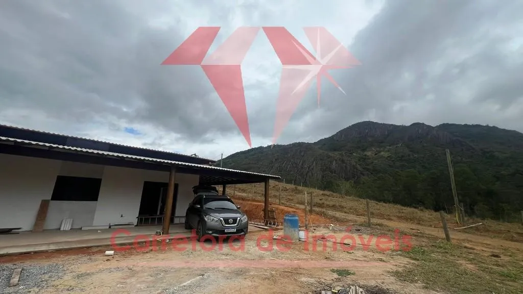 Imagem Casa / Sobrado em Fundão