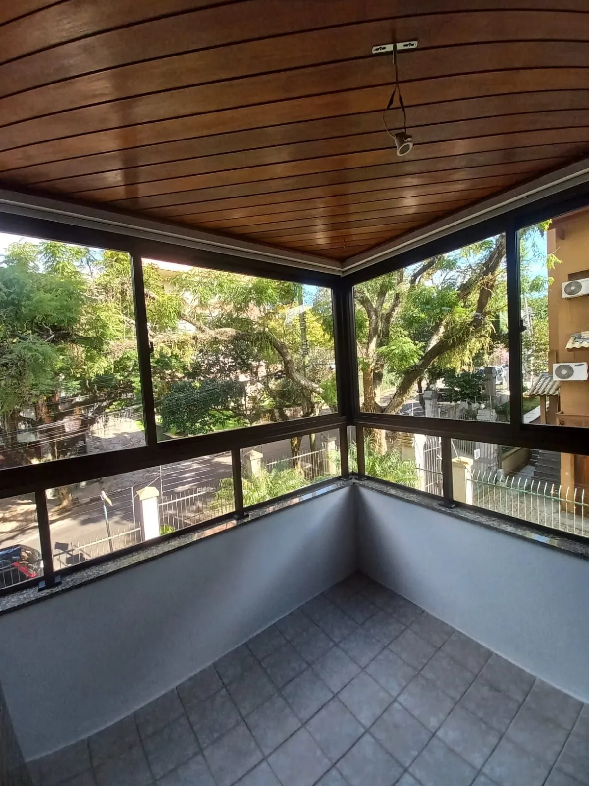 Imagem Apartamento reformado no coração da Tristeza